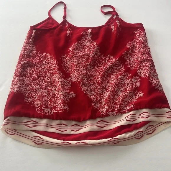 CAbi red cami top size small - Picture 7 of 8
